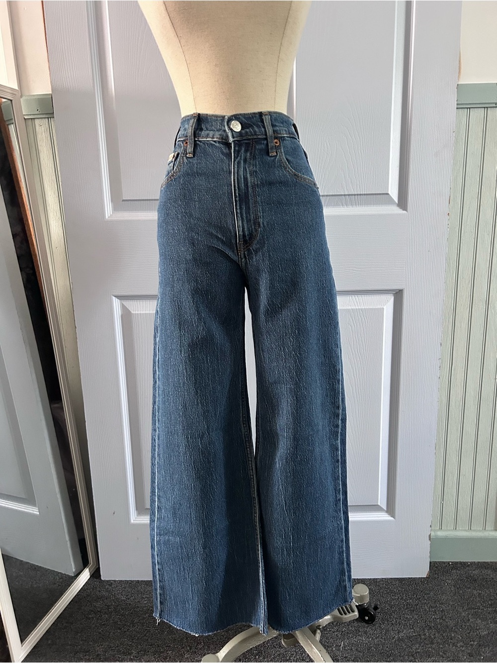 Calvin Klein Ultra High-Rise Wide-Leg Jeans — Dark Blue Denim